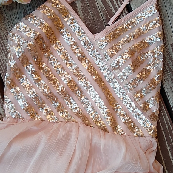 🔥 Price Firm🔥 Hollister Heavenly Sheer Sequin Icy Pink Cami Mini - Picture 9 of 12